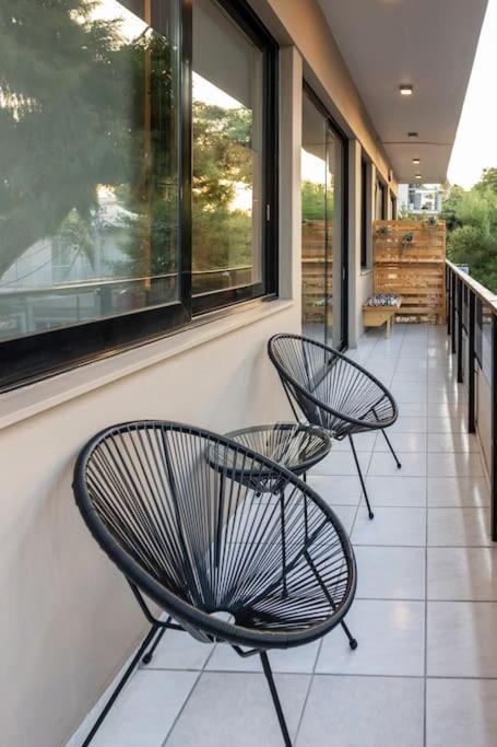 Smaragdi Luxury Jacuzzi Apartment Noho Premium Living Atenas Exterior foto
